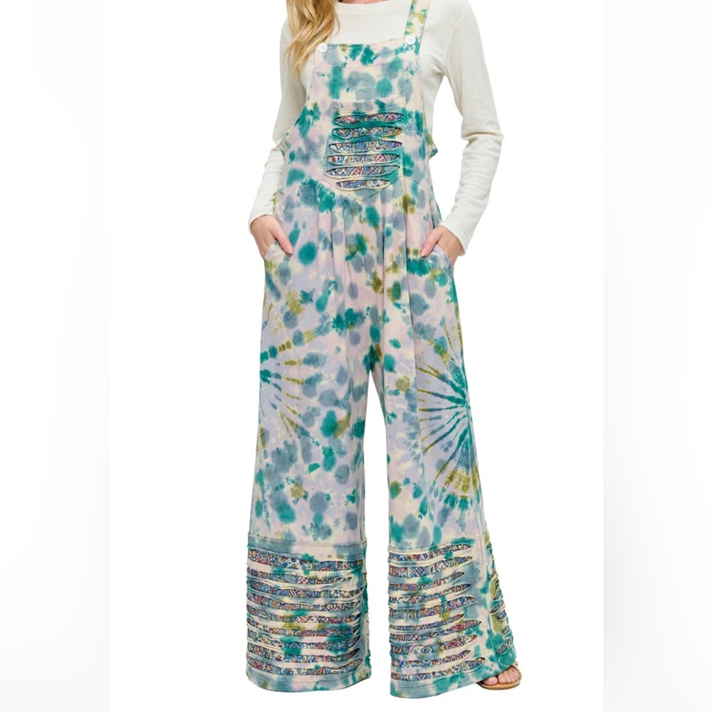 Yak & Yeti 25697 Tie Dye Overall Patchwork Boho Razer Cut.  Various Sizes. NWT.